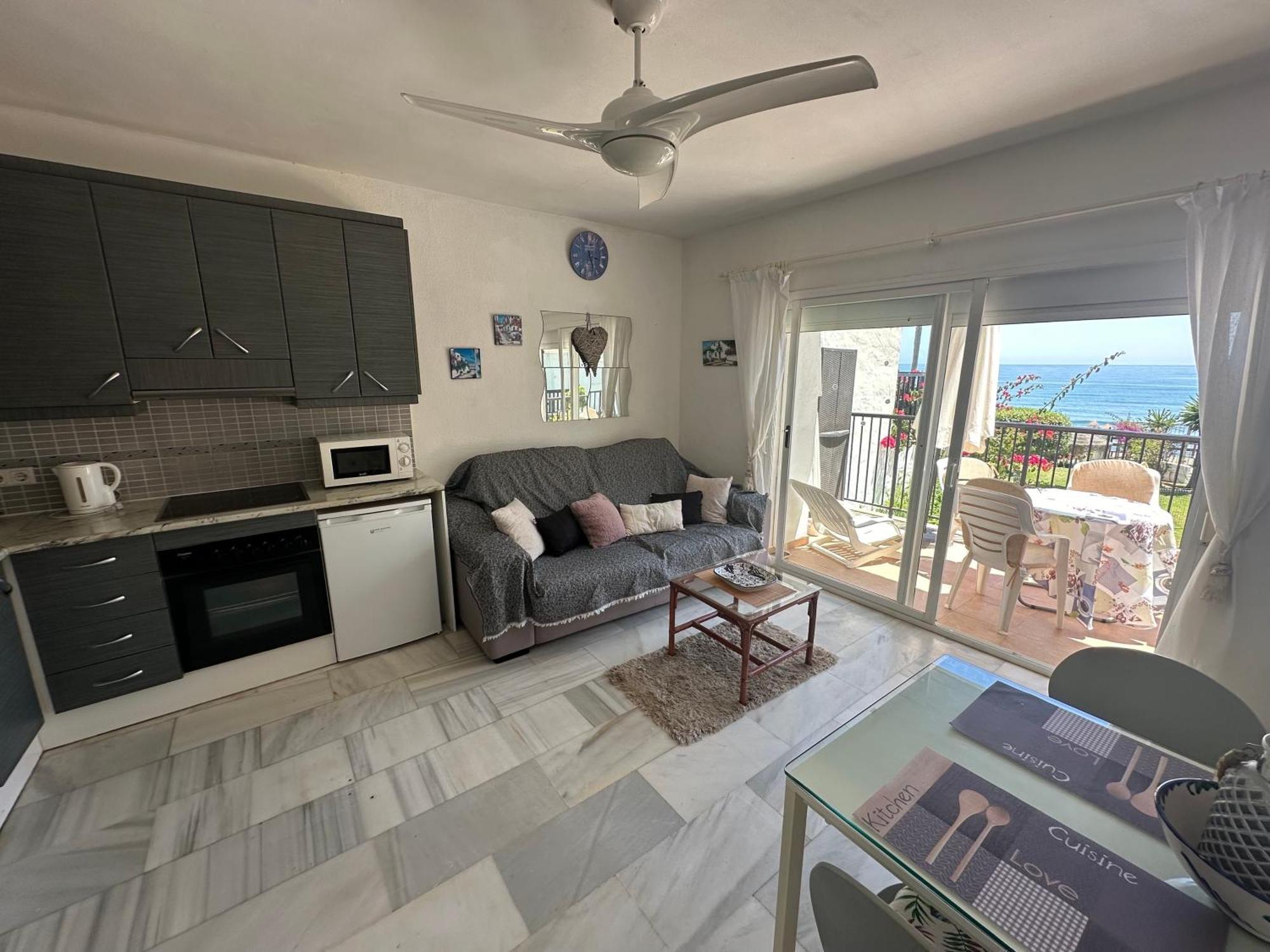 Apartment Sun Of Andalucia In First Beach Line With View On Africa Sitio de Calahonda 외부 사진